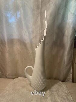 Vintage Fenton Swung Milk Glass Stretch Hobnail Pitcher Vase 21