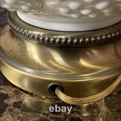Vintage Fenton White Hobnail Milk Glass Gone with the Wind Hurricane Works EUC Vintage Fenton White Hobnail Milk Glass Gone with the Wind Hurricane Works EUC