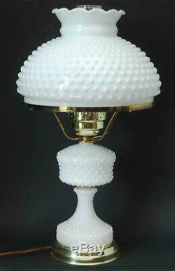 Vintage Fenton White Milk Glass Hobnail Lamp