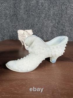 Vintage Fenton White Milk Glass Hobnail SET OF 8 Pieces (near Mint)