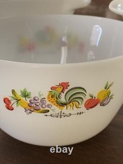 Vintage Fire King Chanticleer Rooster Set Of 4 Nesting Mixing Bowls Excellent