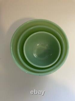 Vintage Fire King Jadeite Nesting Mixing Bowl Set of 3 Beaded Edge 5 6 & 7