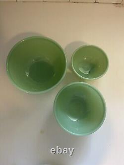 Vintage Fire King Jadeite Nesting Mixing Bowl Set of 3 Beaded Edge 5 6 & 7