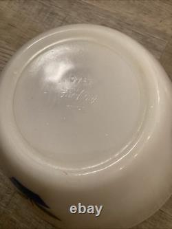 Vintage Fire King Set Of 3 Tulip Milk Glass Nesting Mixing Bowls