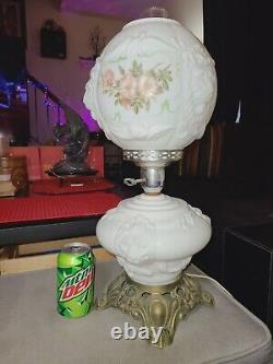 Vintage Gone With The Wind Hurricane Milk Glass 3D Relief Lamp Lion