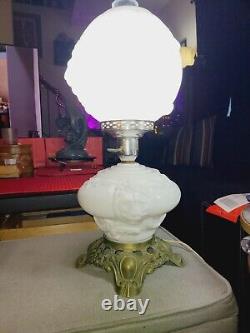 Vintage Gone With The Wind Hurricane Milk Glass 3D Relief Lamp Lion