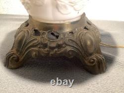Vintage Gone With The Wind Lamp/ Beautiful Roses Pattern Milk Glass 3 Way Switch