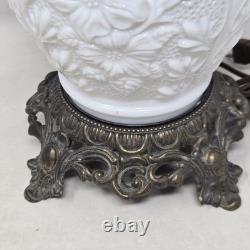 Vintage Gone With The Wind Phoenix Wild Rose White Milk Glass 3-Way Lamp