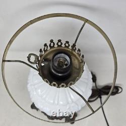 Vintage Gone With The Wind Phoenix Wild Rose White Milk Glass 3-Way Lamp