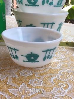 Vintage Hazel Atlas Milk Glass Kitchen Aid Mixing Bowls SET of 3 Turquoise White