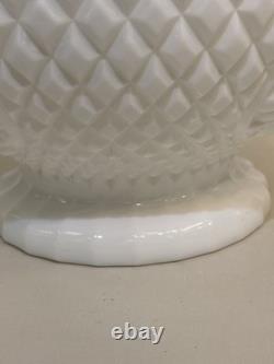 Vintage Heavy Indiana Company White Milk Glass 7.5x5.5