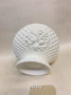 Vintage Heavy Indiana Company White Milk Glass 7.5x5.5