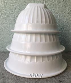 Vintage Hocking Vitrock Bright White Milk Glass Ribbed Mixing Nesting Bowls 3