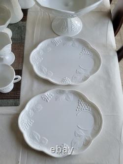 Vintage Indiana Milk Glass Harvest Grape 22 Piece Collection
