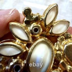 Vintage Juliana D&E Style White Milk Glass AB Rhinestone Brooch Earring Set