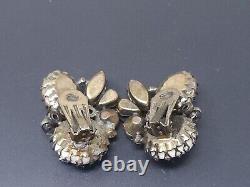 Vintage Juliana Milk Glass White Rhinestone Hinged Bangle Bracelet Earrings Set