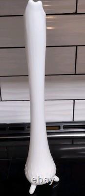 Vintage L. E. Smith White Milk Swung Vase 16.5 hobnail 3 toed