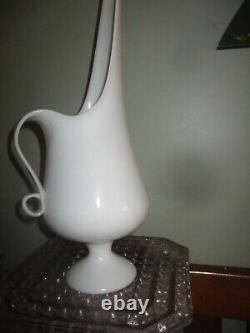 Vintage Le Smith Glass XL MCM Swung Pitcher Ewer Vase Htf Milk Glass Smoothie