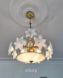 Vintage Murano White Milk Glass Flower Chandelier Wedding Home Decor Vintage Murano White Milk Glass Flower Chandelier Wedding Home Decor