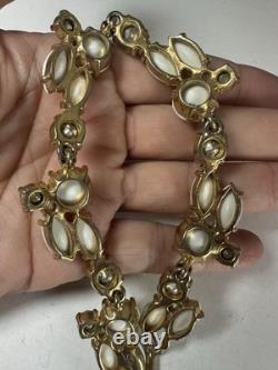 Vintage Necklace Schiaparelli White Milk Glass Rhinestone Collar Signed 16in