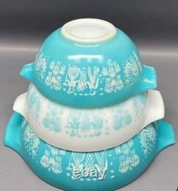 Vintage PYREX 3 Piece Turquoise Amish Butterprint Cinderella Mixing Bowl Set