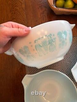 Vintage PYREX 3 Piece Turquoise Amish Butterprint Cinderella Mixing Bowl Set