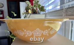 Vintage PYREX Cinderella Mixing Bowls BUTTERFLY GOLD 441 442 443 444 Set 1970s