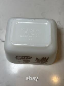 Vintage PYREX EARLY AMERICAN Refrigerator Dish 501-503 with501-503 Lids