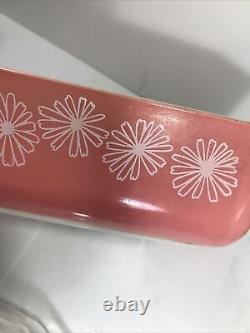 Vintage PYREX Pink Daisy 2 Qt 575-B 21 Casserole Dish with Lid