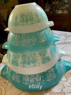 Vintage Pyrex 4 Peice Nesting Set In Turquoise Amish Butterprint Cinderella