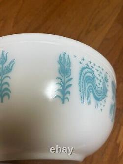 Vintage Pyrex 4-Qt. Amish Butterprint #404 Mixing Bowl-Turquoise & White