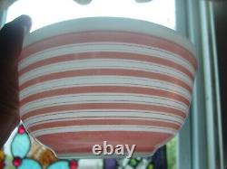 Vintage Pyrex #403 2 1/2 Quart Pink Stripe Nesting Mixing Bowl