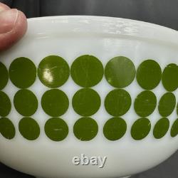 Vintage Pyrex 404 Green Dot (Green Dots) Bowl 4 Quart White Milk Glass USA