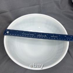 Vintage Pyrex 404 Green Dot (Green Dots) Bowl 4 Quart White Milk Glass USA
