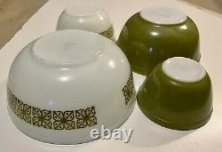 Vintage Pyrex 441 444 Verde Green Square Flower Cinderella Nesting Bowl Set