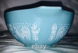 Vintage Pyrex AMISH BUTTERPRINT Cinderella 3 Bowl Set Turquoise & White EUC