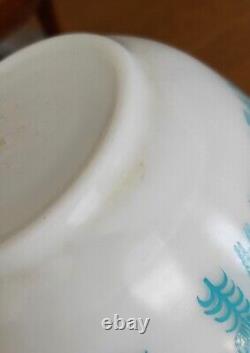 Vintage Pyrex Amish Butter Print Mixing Bowls 401 402 & 403 Turquoise on White