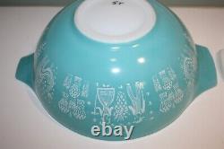 Vintage Pyrex Amish Butterprint Cinderella Mixing Bowls Turquoise/White Set of 4