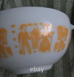 Vintage Pyrex Amish Butterprint Cinderella Orange Pumpkin? Gold 443 2 1/2 qt