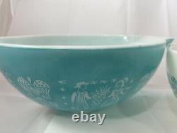 Vintage Pyrex Amish Butterprint Cinderella mixing bowls Set 441, 442, 443, 444