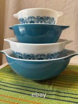 Vintage Pyrex Apollo 11 Horizon Blue Cinderella Bowls complete set 441-444 D