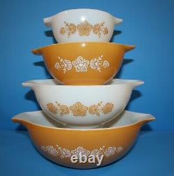 Vintage Pyrex BUTTERFLY GOLD Cinderella 4 Bowl Set Butterscotch & White