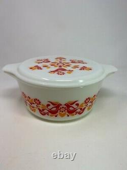 Vintage Pyrex Casserole Friendship Bowl White Lid 2.5 Quart Red Birds 475-B