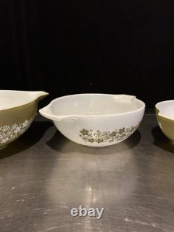 Vintage Pyrex Cinderella Nesting Mixing Bowl Green White Daisy Retro Set Of 4