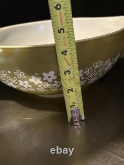 Vintage Pyrex Cinderella Nesting Mixing Bowl Green White Daisy Retro Set Of 4