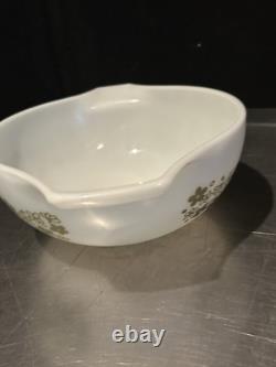 Vintage Pyrex Cinderella Nesting Mixing Bowl Green White Daisy Retro Set Of 4