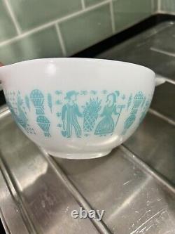 Vintage Pyrex Complete Set 4 Amish Butterprint Cinderella Mixing Bowls 441-444