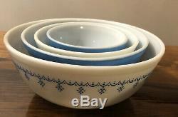 Vintage Pyrex Garland-Snowflake Mixing BowlsSet of 4401-404 1 1/2 Pt 4 Qt