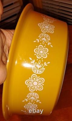 Vintage Pyrex Gold Butterfly 664 Big Bertha 4 Qt & 473 Oval 1 Qt Casserole Dish