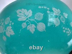 Vintage Pyrex JAJ Turquoise Goooseberry Cinderella Mixing Bowl (4 Quart)